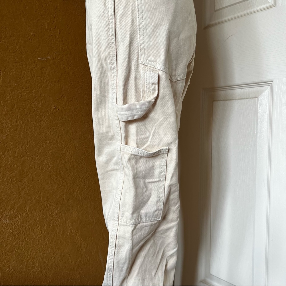 Brandy Melville Small Milla Cargo Carpenter Pants Beige Tan Cream - Picture 8 of 8